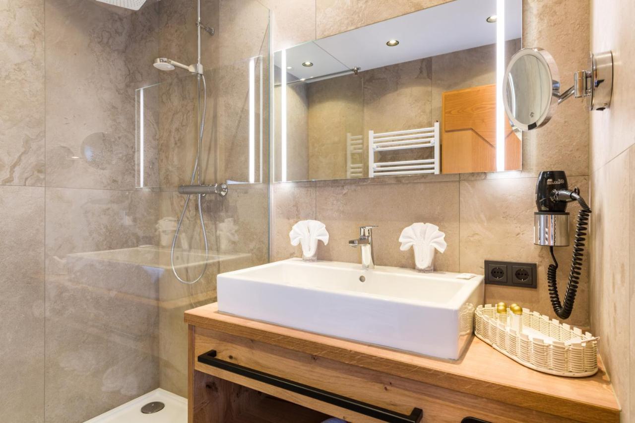 Wellness & Sporthotel Alpenhof Ehrwald Ngoại thất bức ảnh
