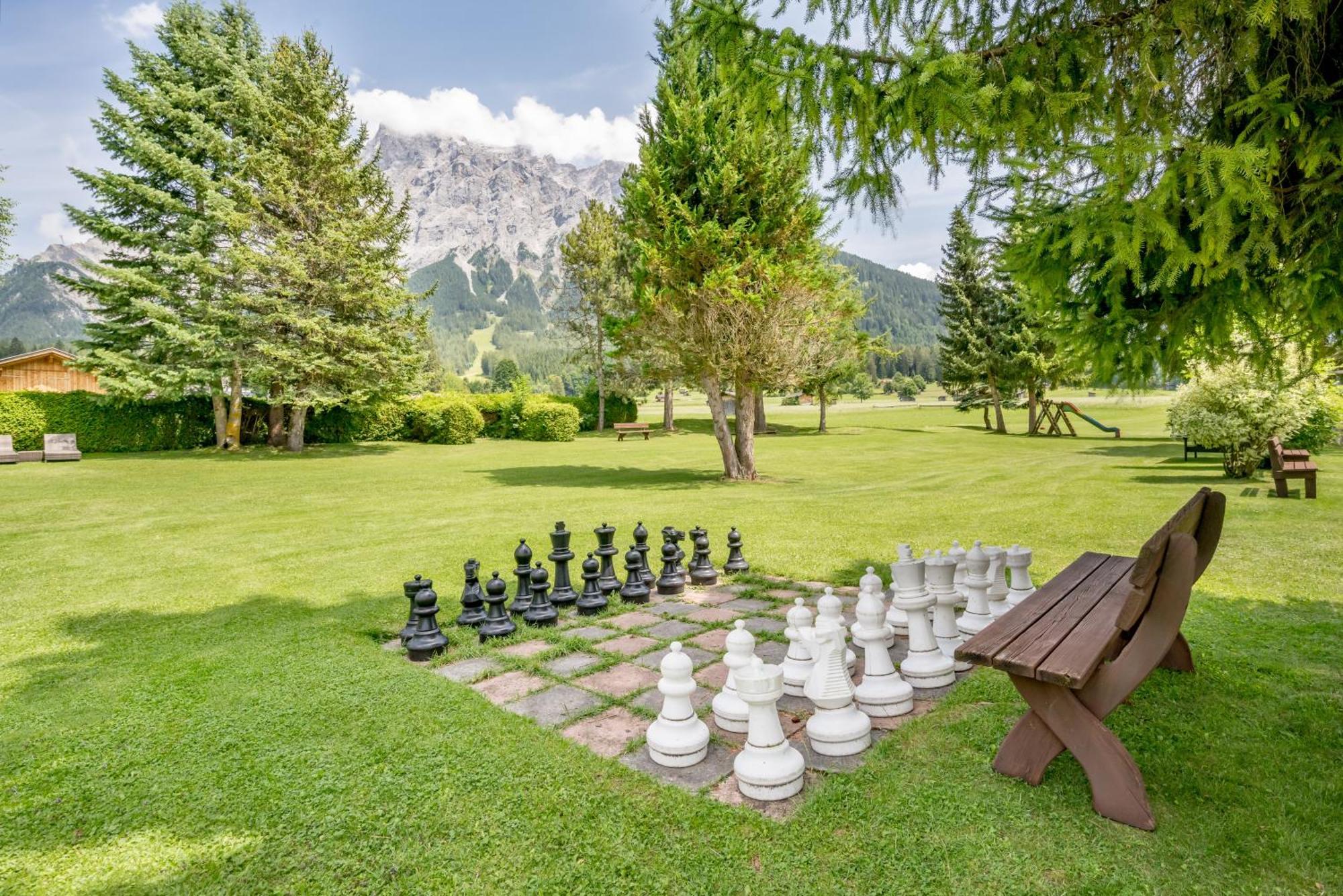 Wellness & Sporthotel Alpenhof Ehrwald Ngoại thất bức ảnh